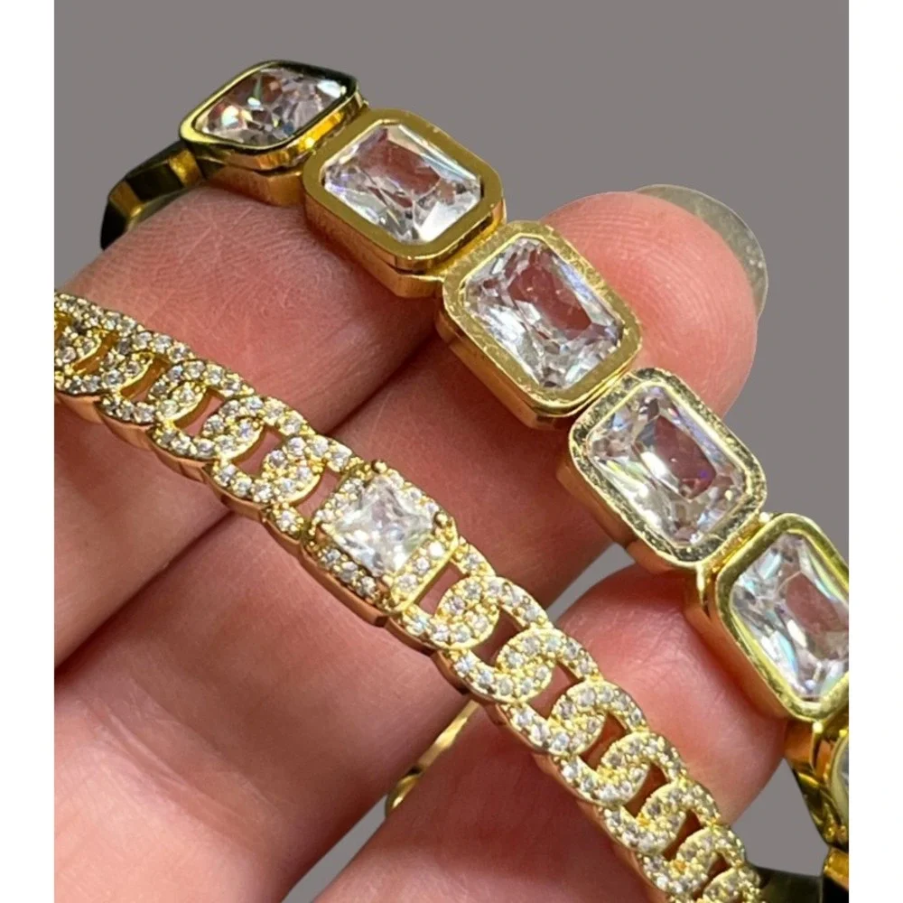 LOT OF 9 BRACELETS Cuff and Bangle Bracelet CLEAR STONES Gold Tone ELEGANT BLING